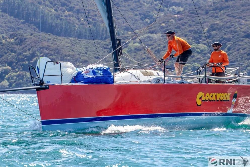 Round North Island Race