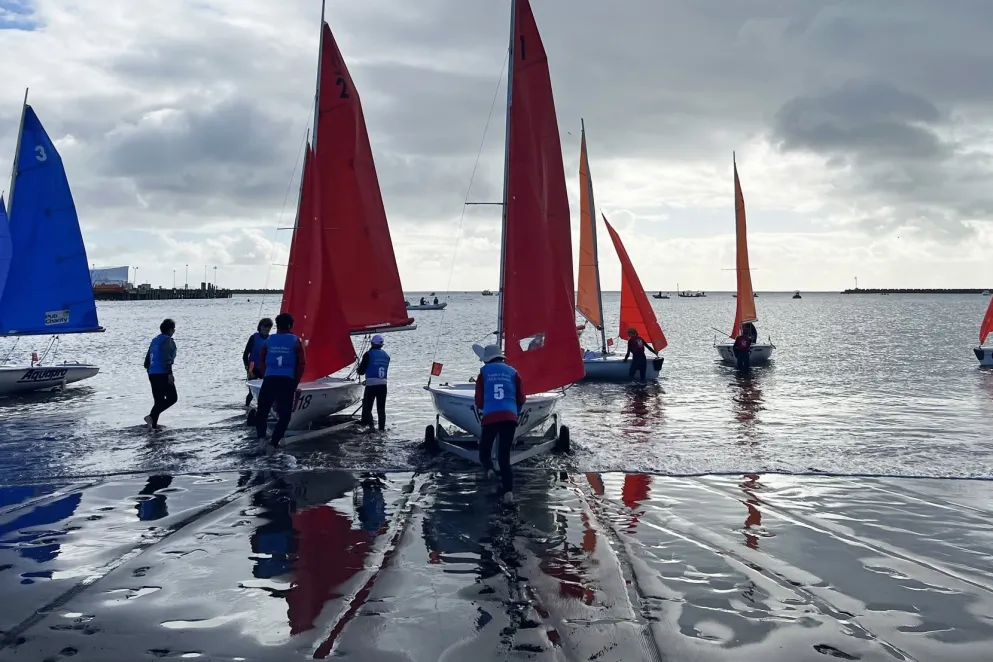 Teams Sailing