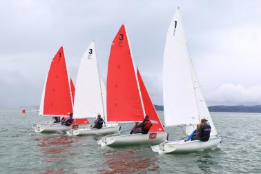 Teams racing start