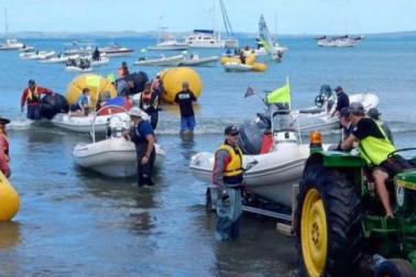Safety boat image