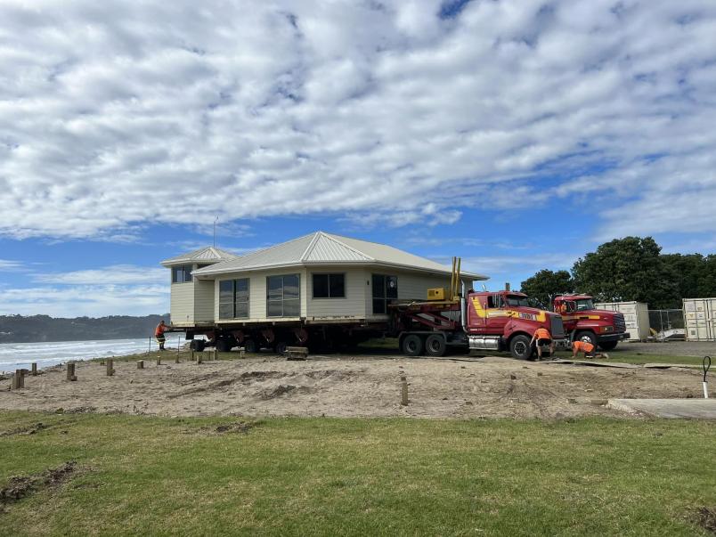 Mercury Bay on the move