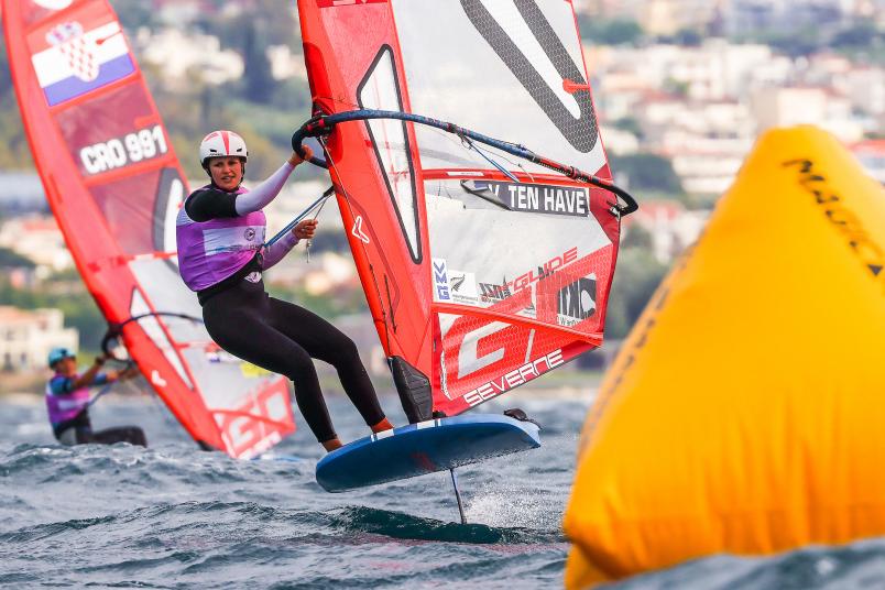 Unforced errors and a collision cost Veerle ten Have valuable points. Photos / Sailing Energy