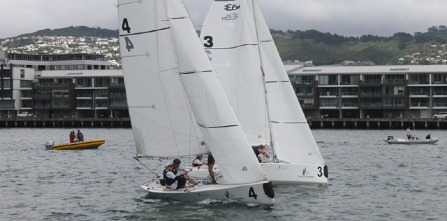 Match racing banner